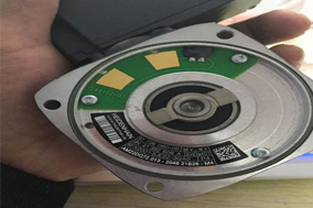 是不是配了编码器的电机才叫伺服电机？ - 德国Hengstler(亨士乐)授权代理