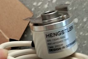 提升机电气控制中光电编码器的用途及特点。 - 德国Hengstler(亨士乐)授权代理