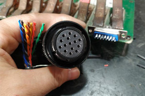 编码器端子、连接器和导线：三者的区别与选择 - 德国Hengstler(亨士乐)授权代理