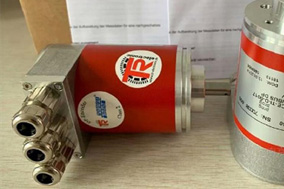 为什么很多绝对式编码器采用总线输出形式？ - 德国Hengstler(亨士乐)授权代理