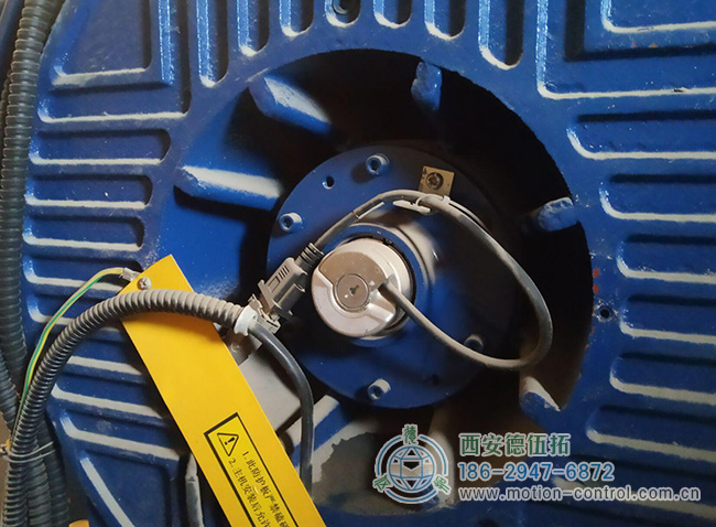 图为应用于电梯曳引机的海德汉编码器
